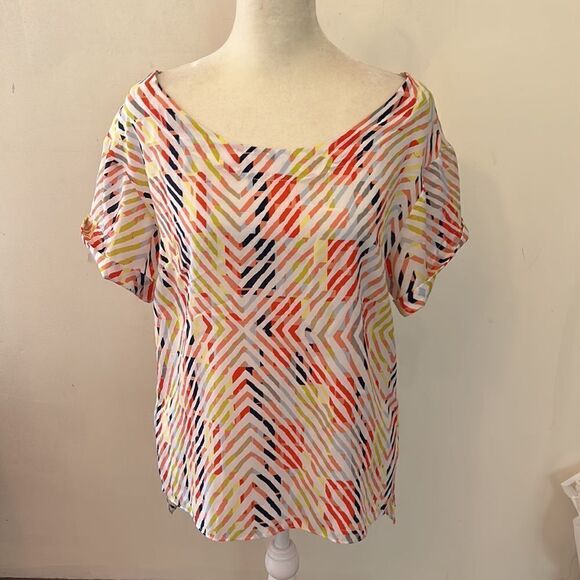 BCBGeneration orange yellow line pattern short cuffed sleeve blouse Size S - Picture 2 of 9